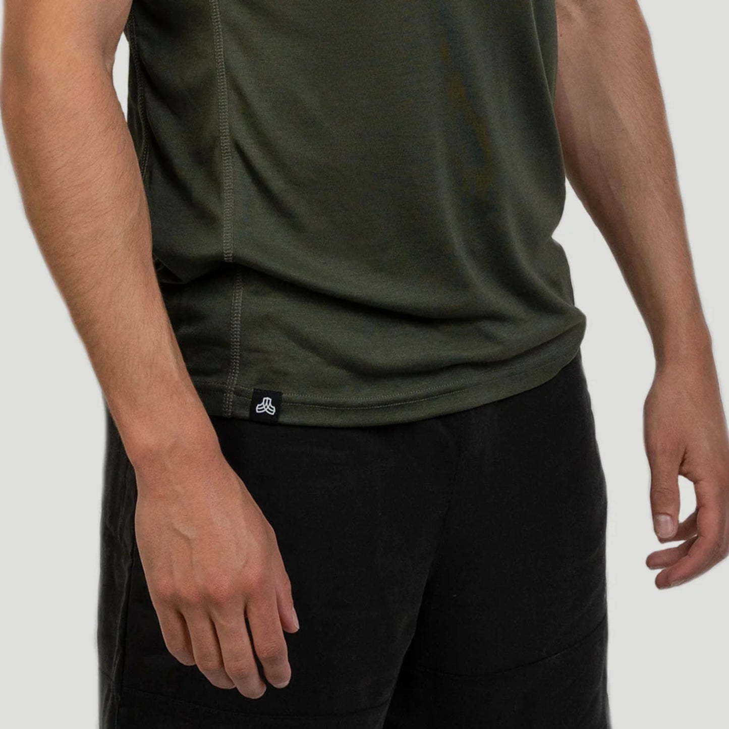 Performance Shirt Pine Green